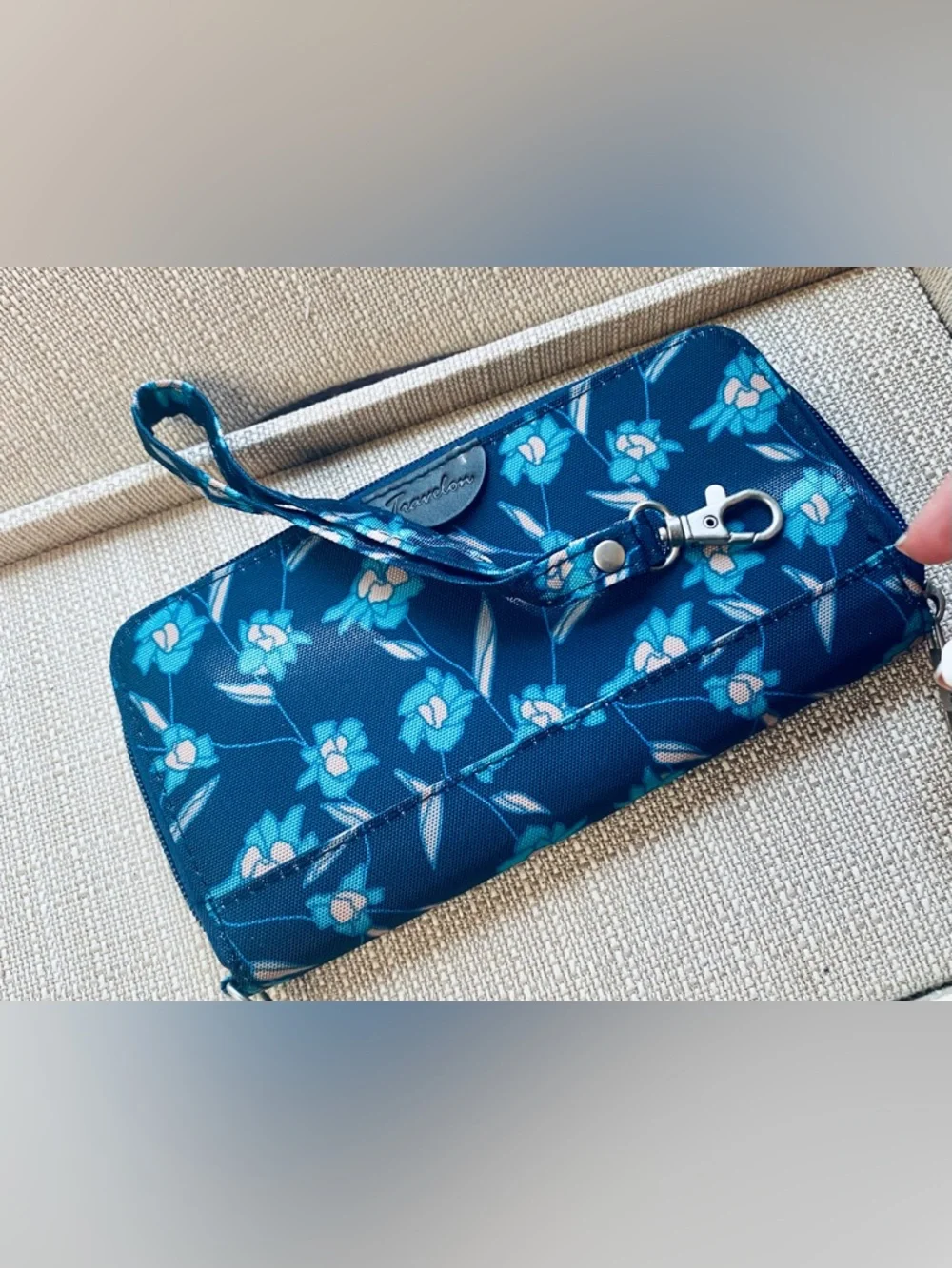 Travelon Teal Floral Zip Wallet on Navy - Picture 3 of 7